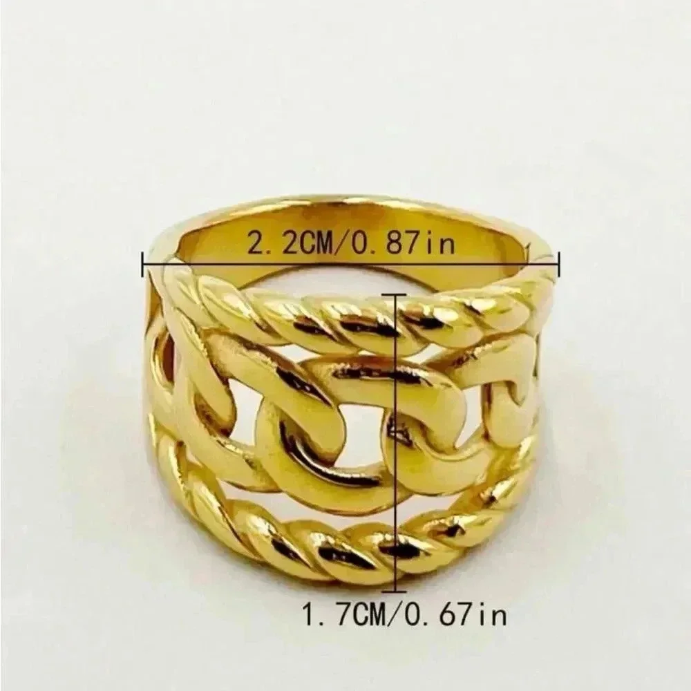 Chain twist ring